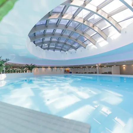 Hanza Tower De Lux Black 아파트 슈체친