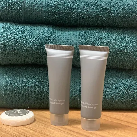 Hanza Tower De Lux Black